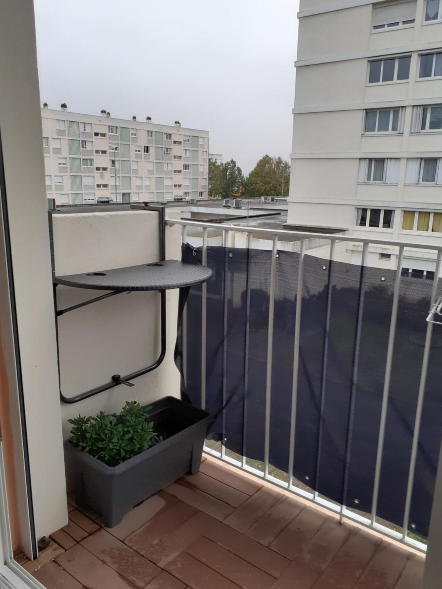Appartement Pour Famille Amis Ou Colegue Cholet Exterior foto